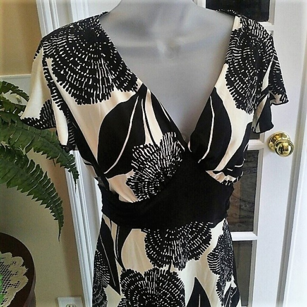 Adorable Dress Barn Dress Like New M - Picture 3 of 6